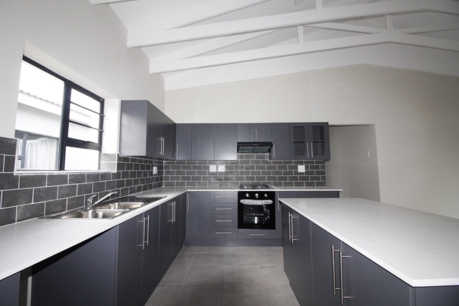 3 Bedroom Property for Sale in Fountains Estate Eastern Cape